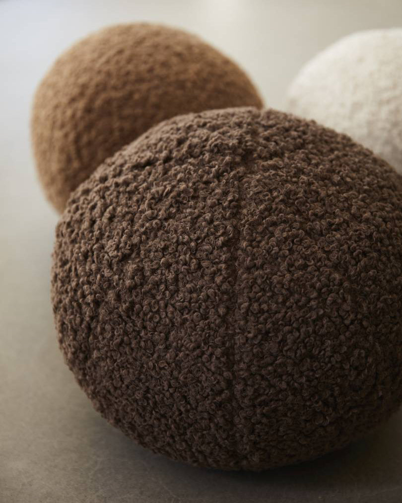 Elsie koristetyyny nougat 30 cm