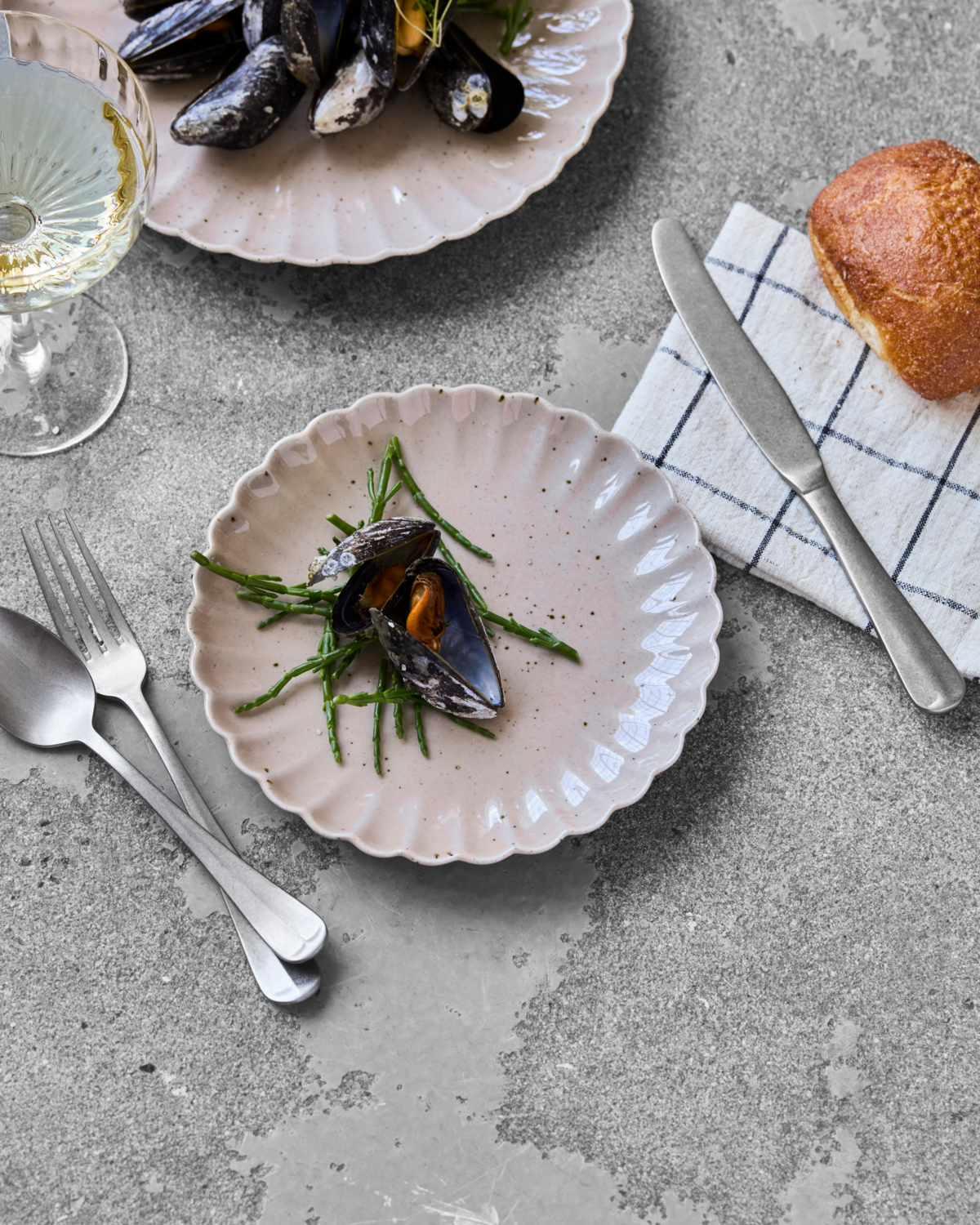 Scallop lautanen pieni harmaa