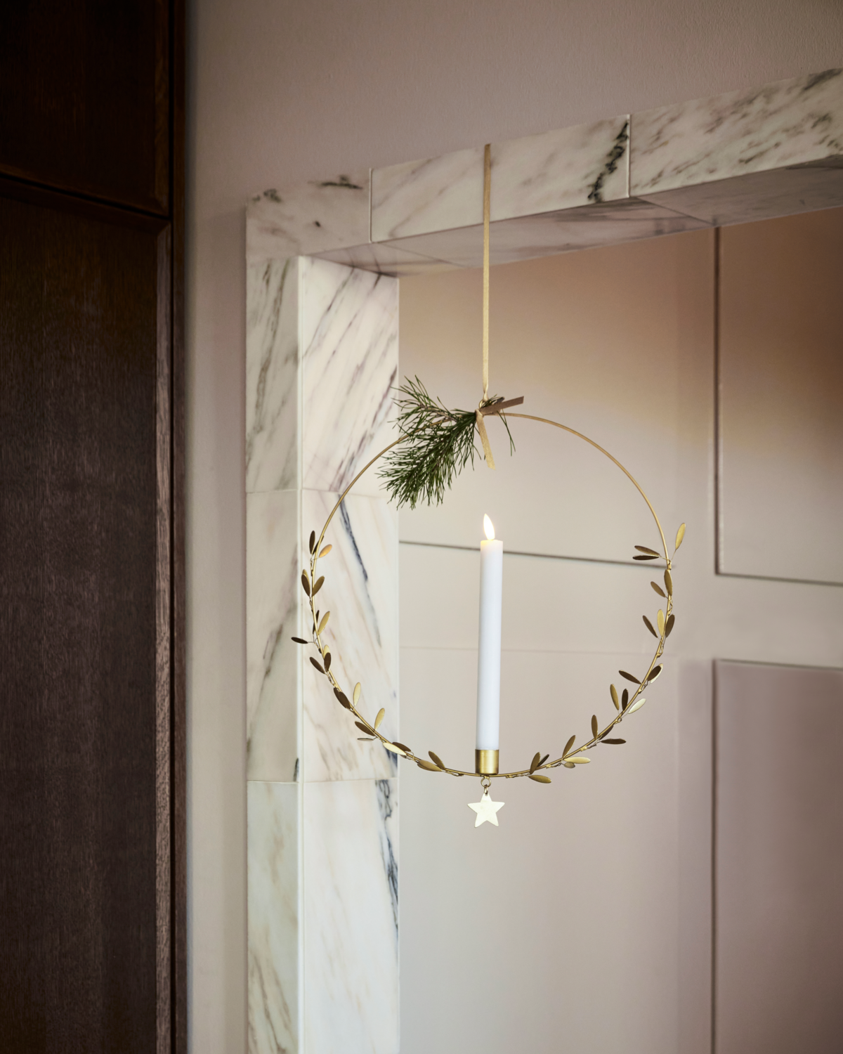 Mistel kynttilänjalka roikkuva, kulta