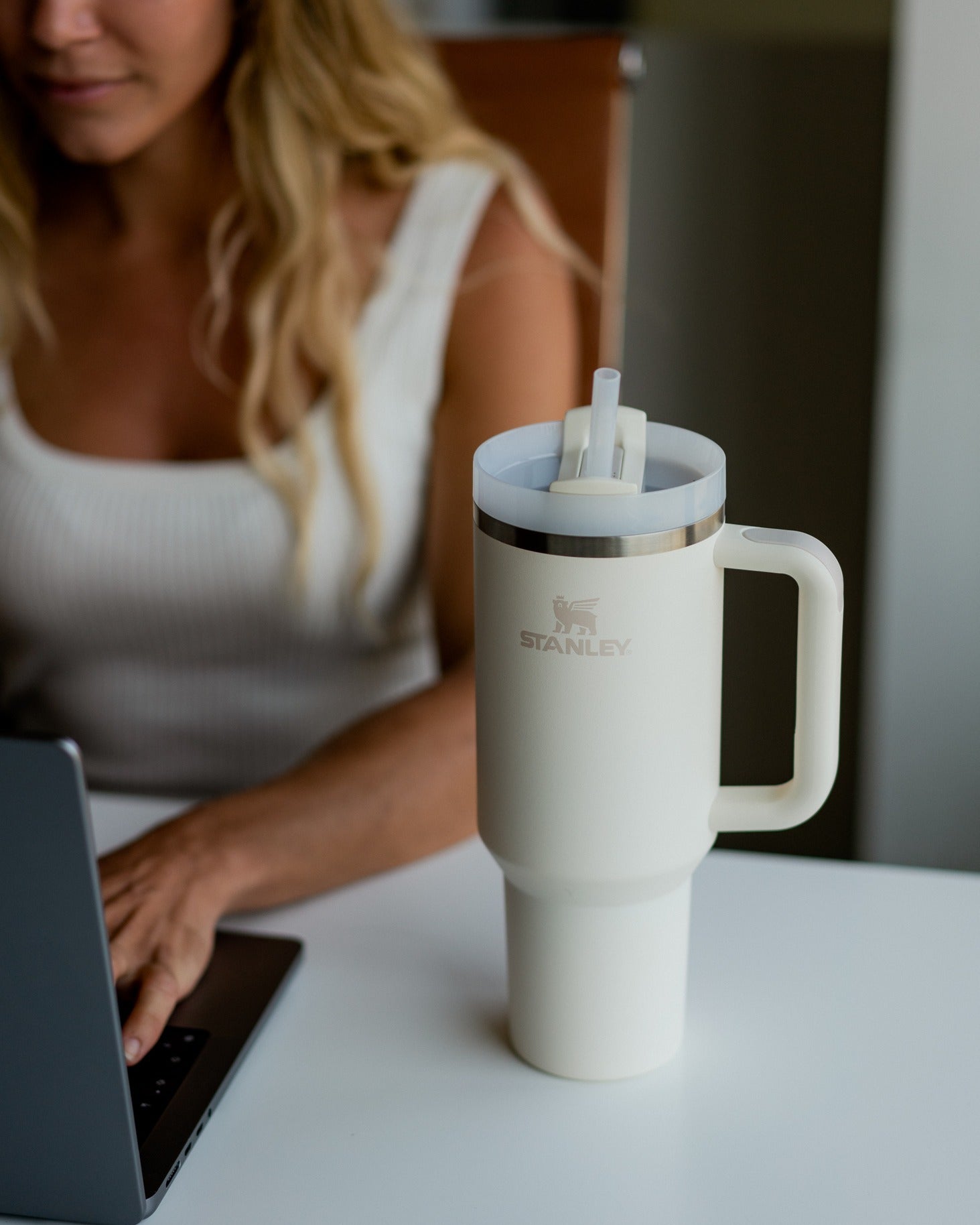 Stanley Cream Quencher H2.0 Flowstate™ Tumbler 1,2L