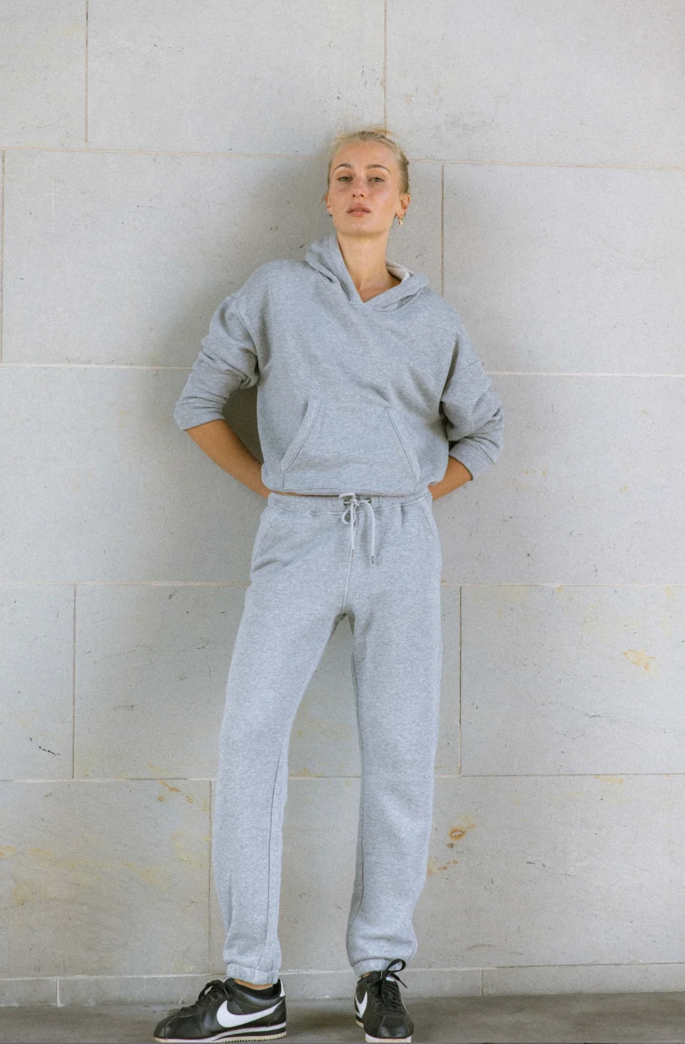 Nikita Pants, Coffee